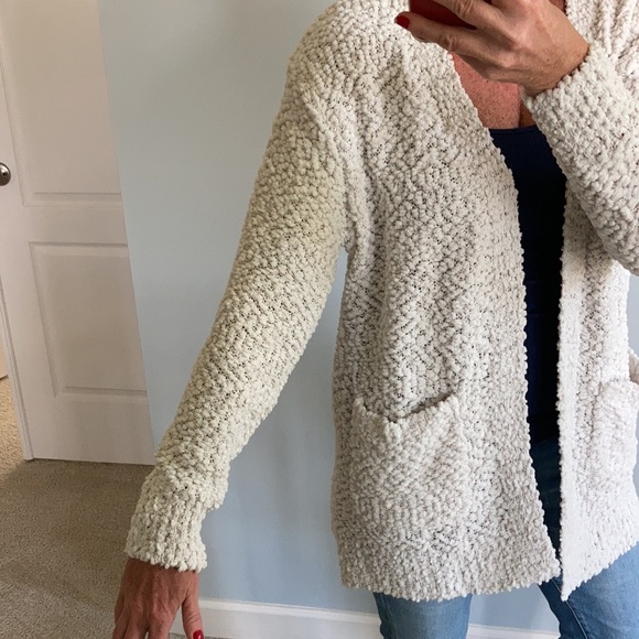 Off White Popcorn Texture Open Cardigan - Picture 7 of 9